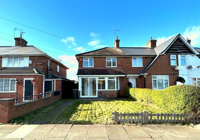 3 Bedroom End Of Terrace House To Rent In Charlton Road, Birmingham, B44