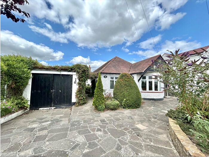 2 Bedroom Detached Bungalow For Sale In Nelson Road, Leigh-On-Sea, SS9