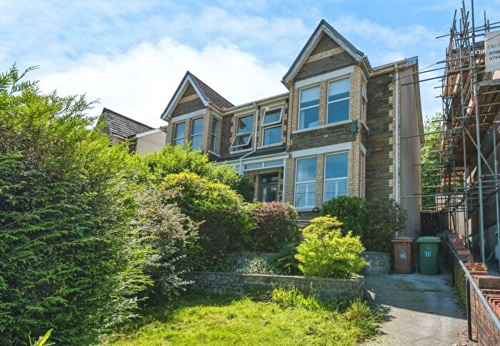 4 Bedroom Semi-Detached House For Sale In Hillside Park, Bargoed, CF81