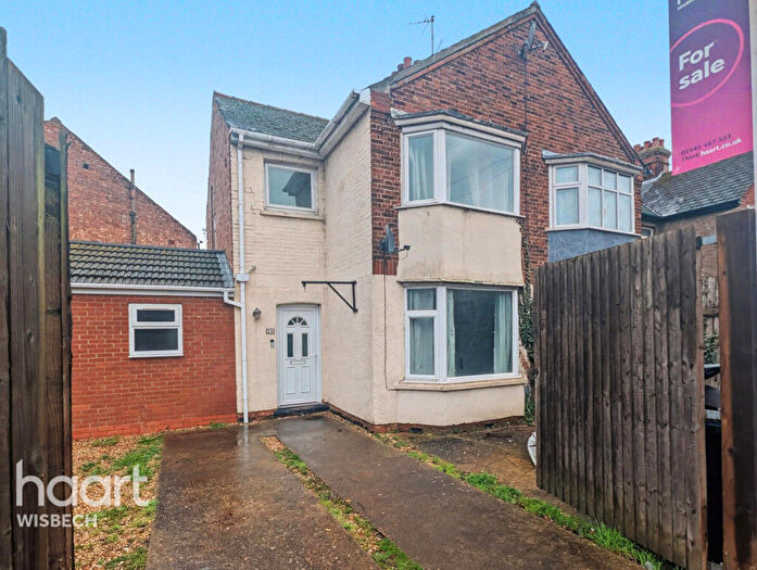 3 Bedroom Semi-Detached House For Sale In Leverington Road, Wisbech, PE13