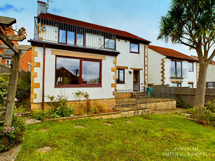 3 Bedroom Detached House For Sale In Kidmore Close, Charmouth, Bridport, Dorset, DT6