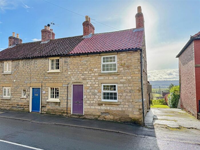 2 Bedroom End Terrace House For Sale In East End, Ampleforth, York, YO62