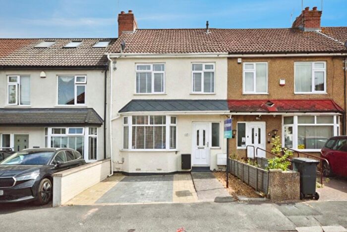 3 Bedroom Terraced House For Sale In Beechmount Grove, Hengrove, Bristol, BS14