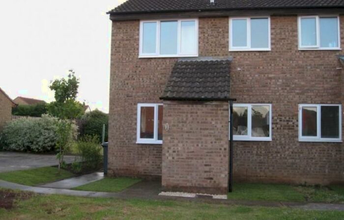 1 Bedroom Semi-Detached House To Rent In Burgess Close, Kempston, MK42