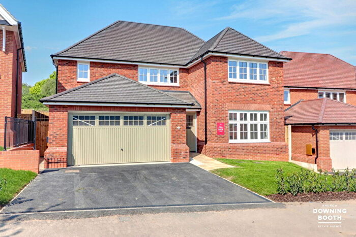 4 Bedroom Detached House For Sale In Eagle Gate At Amington Tamworth, B77