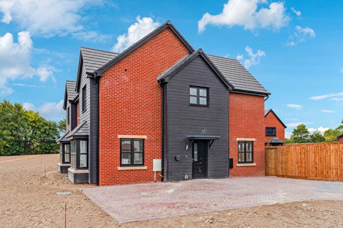3 Bedroom Semi-Detached House For Sale In Field Maple Close, Senuna Park, Ashwell, Baldock, SG7