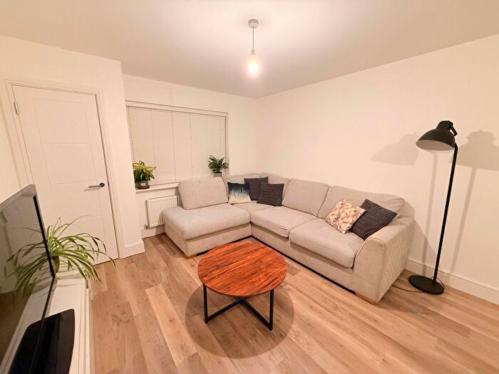 2 Bedroom Flat To Rent In Flat, Mimas Way, Ipswich, IP1