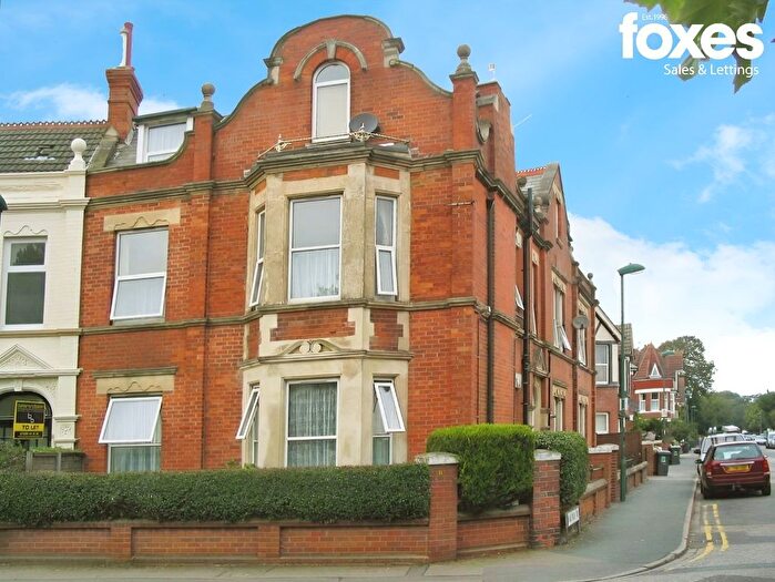 1 Bedroom Semi-Detached House To Rent In Flat, The Crescent, BH1