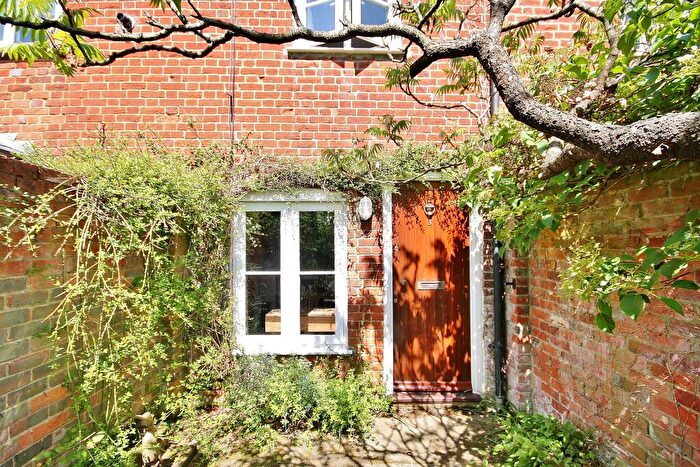 1 Bedroom Terraced House To Rent In Grove Heath, Ripley, Woking, Surrey, GU23