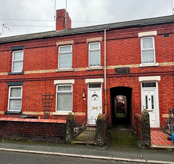 3 Bedroom Terraced House For Sale In Park Street, Rhosddu, Wrexham, LL11