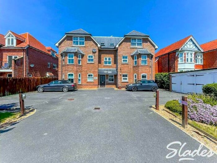 2 Bedroom Apartment To Rent In Belle Vue Road, Southbourne, Bournemouth, BH6