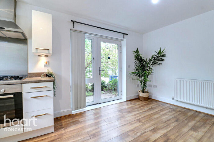 2 Bedroom Semi-Detached House For Sale In School House Mews, Hyde Park, Doncaster, DN1