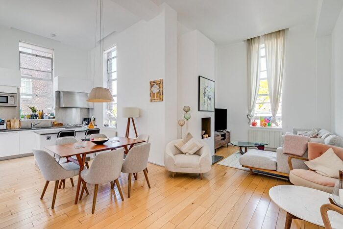 2 Bedroom Flat To Rent In The Yoo Building, Hall Road, St John's Wood, London, NW8