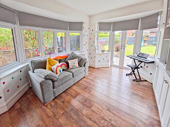 4 Bedroom Detached House For Sale In Main Road, Northampton, NN5