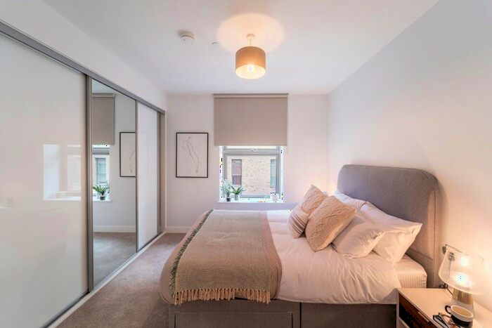 1 Bedroom Apartment To Rent In Lower Essex Street, Birmingham, B5