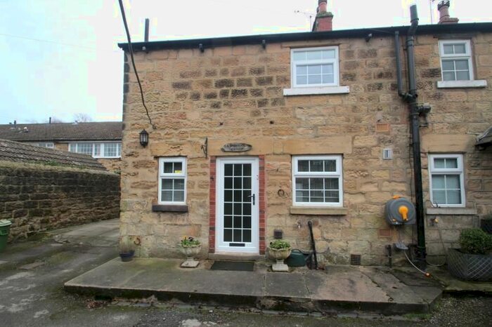 2 Bedroom Cottage To Rent In Camp Square, Thorner, LS14