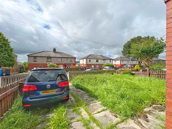 2 Bedroom Semi-Detached House For Sale In Maple Avenue, Haslingden, Rossendale, BB4