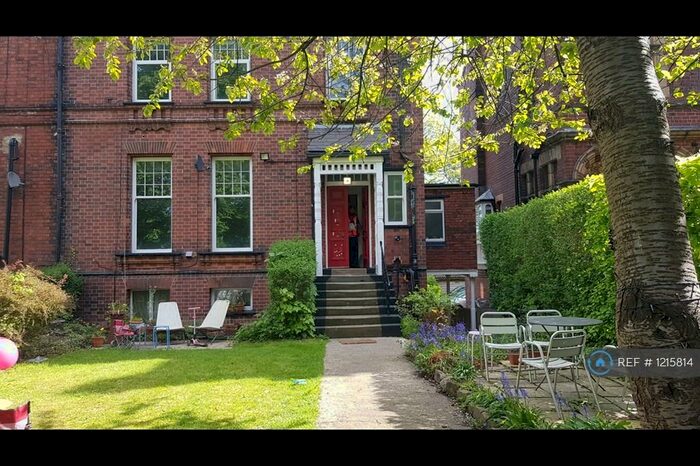 2 Bedroom Flat To Rent In Otley Road, Leeds, LS16