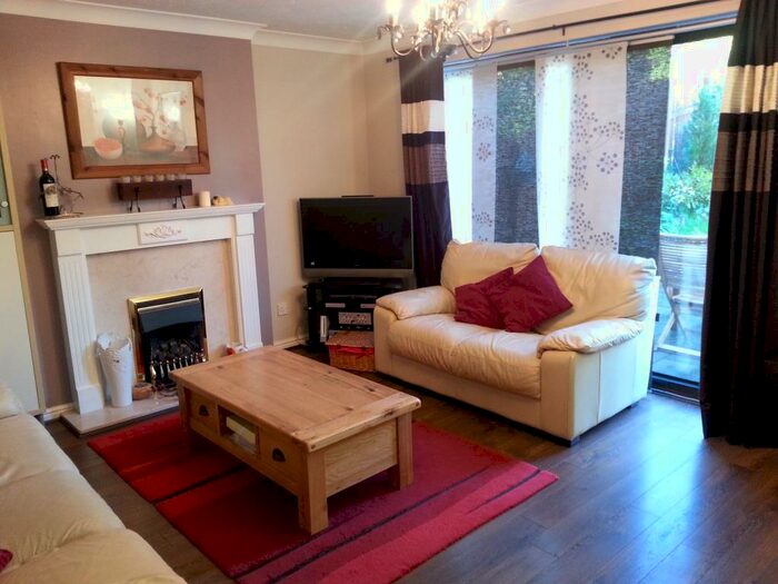 4 Bedroom House To Rent In Rosecroft Drive, Langstone, Newport, NP18