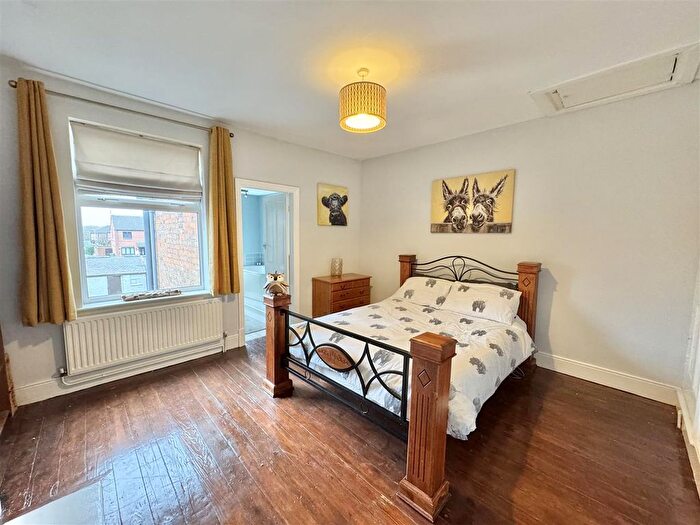 2 Bedroom Terraced House For Sale In Enderby Road, Whetstone, Leicester, LE8