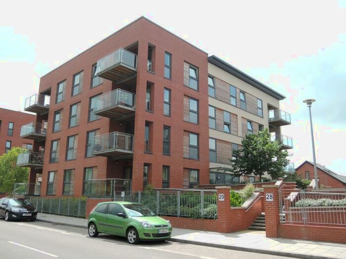 2 Bedroom Apartment To Rent In Bell Barn Road, Park Central, Birmingham, B15