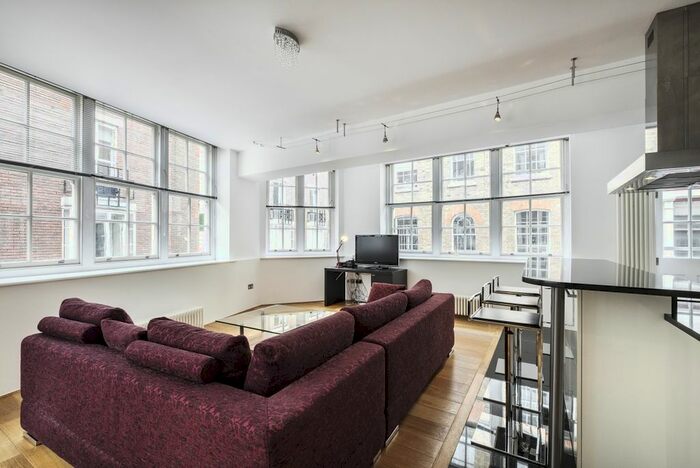 Studio To Rent In Newbury Street, London, EC1A