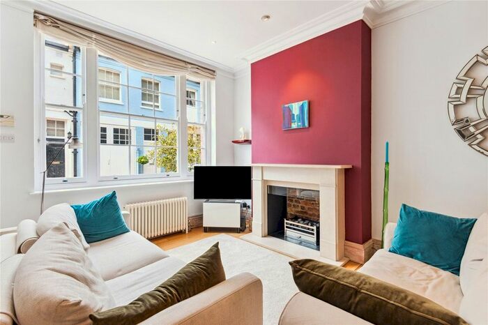 2 Bedroom Mews To Rent In Cranley Mews, London, SW7