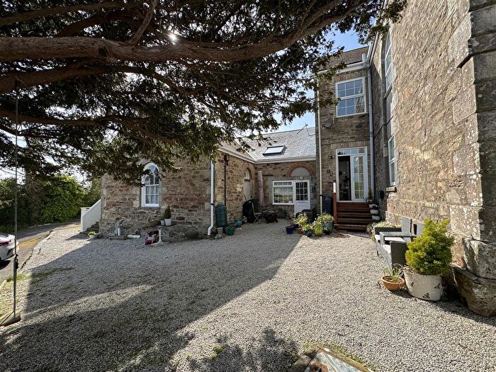 2 Bedroom Flat For Sale In Chapel Hill, Bolingey, Perranporth, TR6