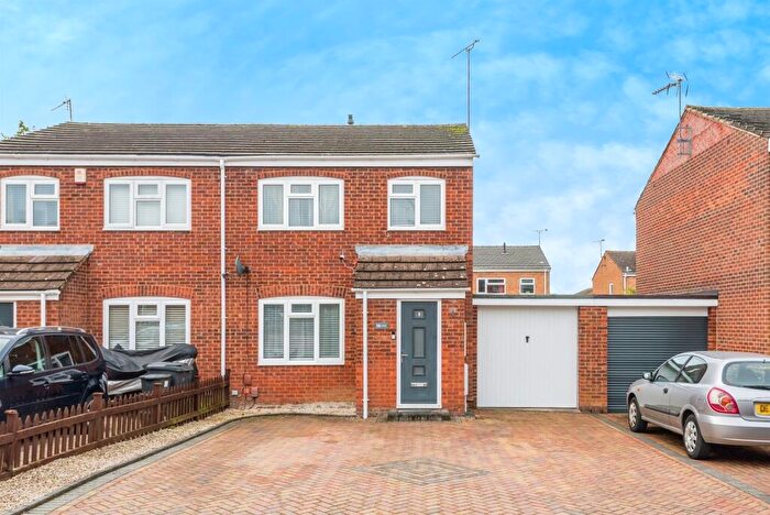 3 Bedroom Semi-Detached House For Sale In Leven, Freshbrook, Swindon, SN5