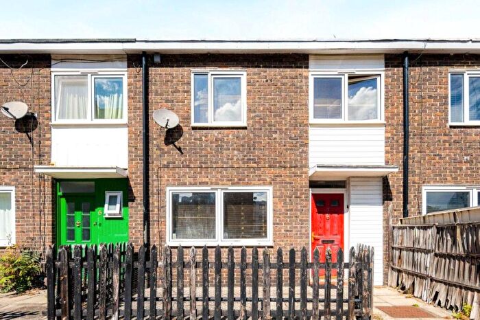 4 Bedroom House For Sale In Smythe Street, Poplar, London, E14