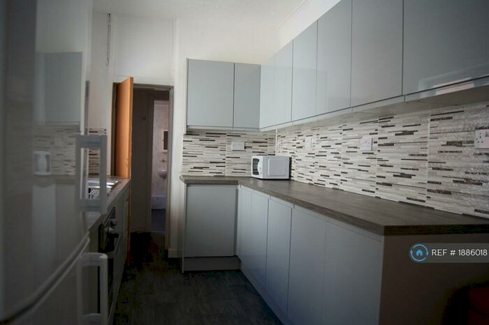 4 Bedroom Terraced House To Rent In Tiverton Rd, Birmingham, B29