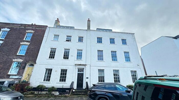 3 Bedroom Flat To Rent In The White House, BS1