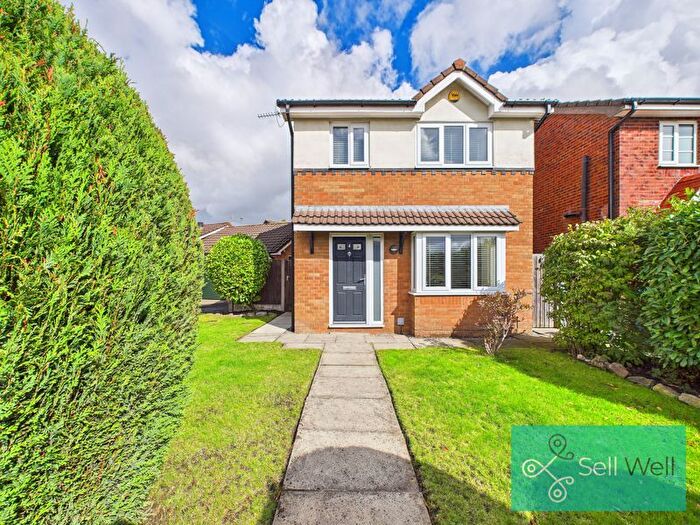 3 Bedroom Detached House For Sale In Hindburn Drive, Worsley, Manchester, M28