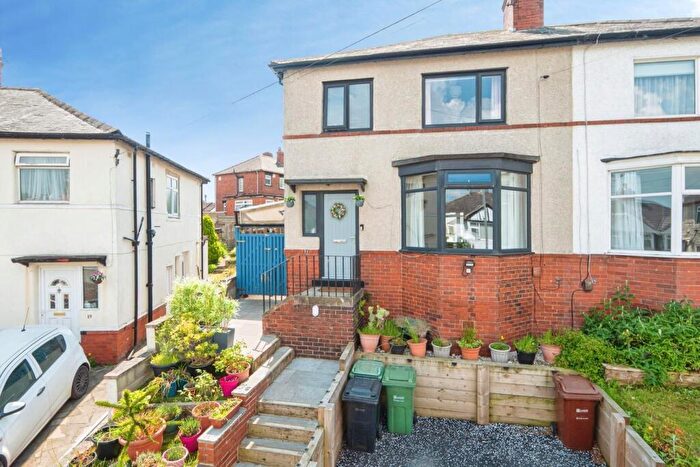 3 Bedroom Semi Detached House For Sale In Armley Grange View, Armley, Leeds, LS12