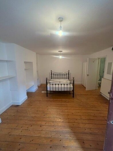 Studio To Rent In Hornsey Lane Gardens, Highgate, N6