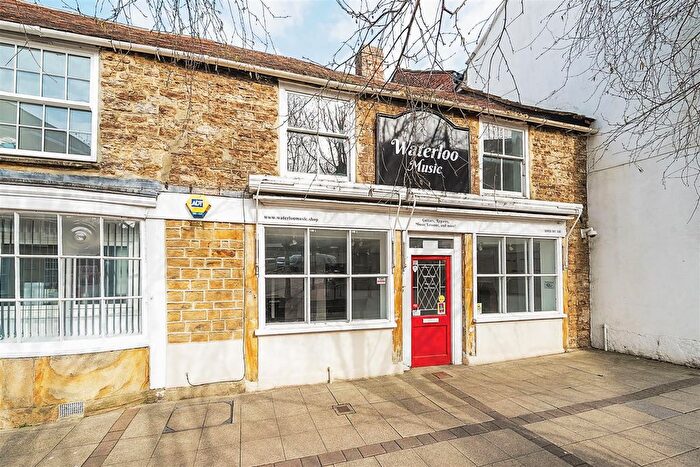 Studio For Sale In Hendford, Yeovil, BA20