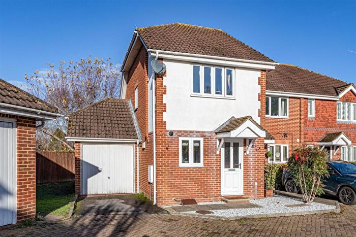 2 Bedroom End Of Terrace House For Sale In St Pauls Close, School Lane, KT15