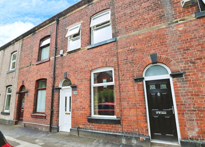 4 Bedroom Terraced House To Rent In Ainsworth Road, Bury, BL8