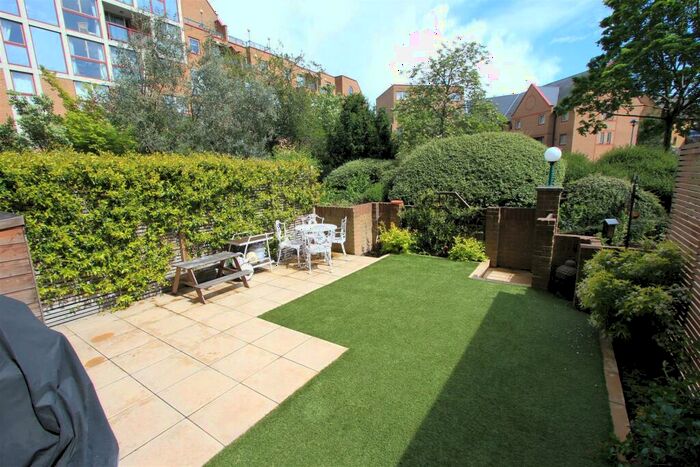 3 Bedroom Duplex To Rent In Leeward Court, Quay, Asher Way, Wapping, E1W