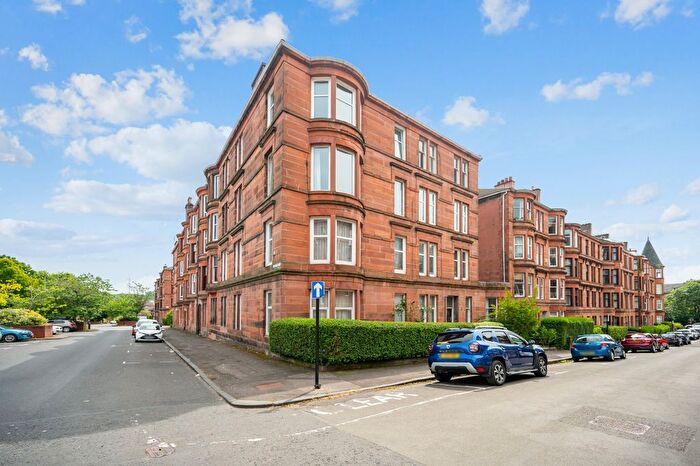 2 Bedroom Flat To Rent In Lyndhurst Gardens, Kelvinside, Glasgow, G20