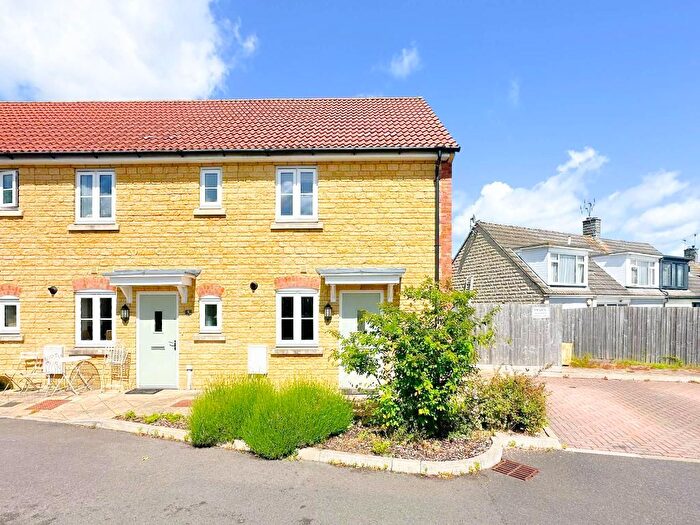 2 Bedroom End Of Terrace House For Sale In Cannings Close, Broughton Gifford, SN12