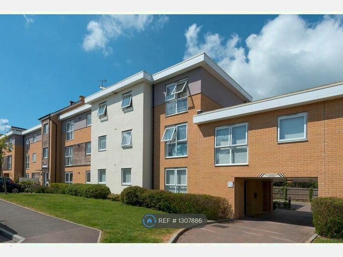 2 Bedroom Flat To Rent In Olympia Way, Whitstable CT5