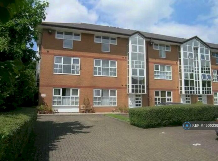 2 Bedroom Flat To Rent In Yeo Valley, Stoford, Yeovil, BA22