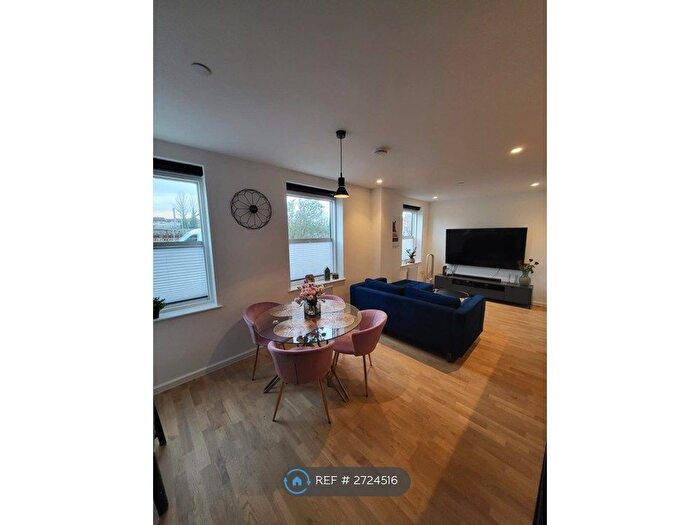 1 Bedroom Flat To Rent In Black Horse House, Hatfield, AL9