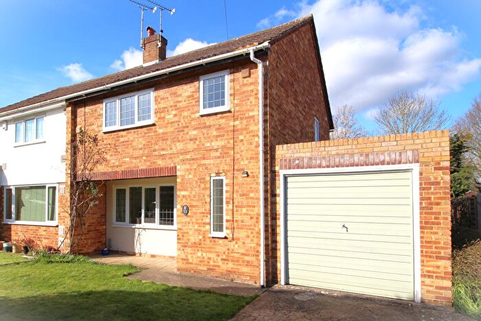 3 Bedroom Semi-Detached House To Rent In Hallingbury Close, Little Hallingbury, CM22
