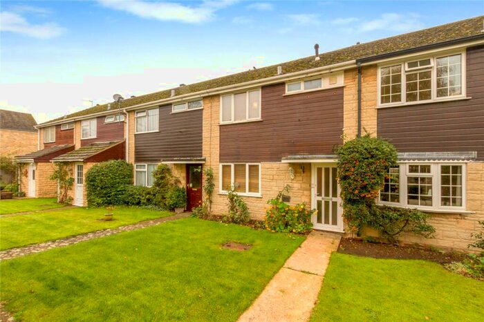 3 Bedroom Terraced House For Sale In The Tennis, Cassington, Witney, Oxfordshire, OX29