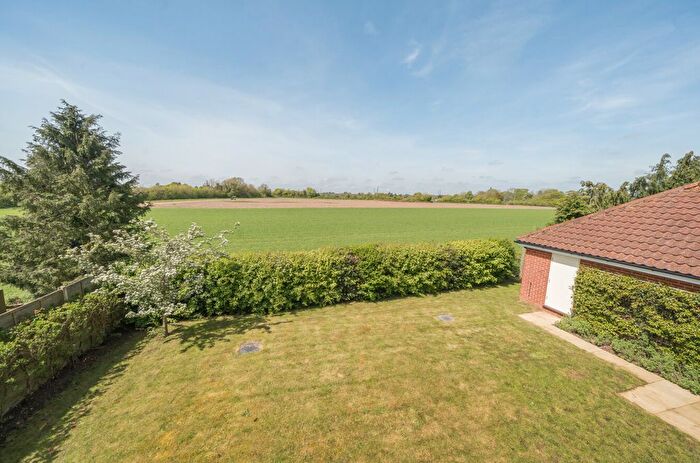 5 Bedroom Detached House For Sale In Pryor Close, Saxmundham, IP17