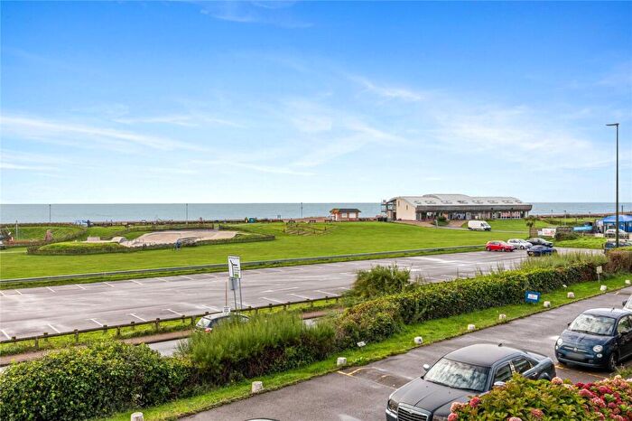 2 Bedroom Flat For Sale In East Lodge, Brighton Road, Lancing, West Sussex, BN15