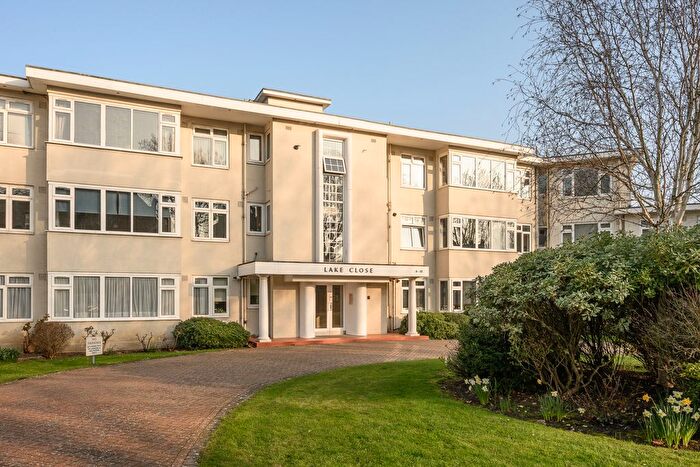 2 Bedroom Flat For Sale In Lake Close, Wimbledon, SW19