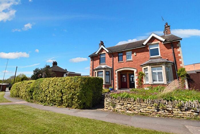 3 Bedroom Semi-Detached House For Sale In Oakley Road, Corby, NN17